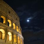 Anche la Luna ha le sue maree: gli effetti invisibili della gravità terrestre