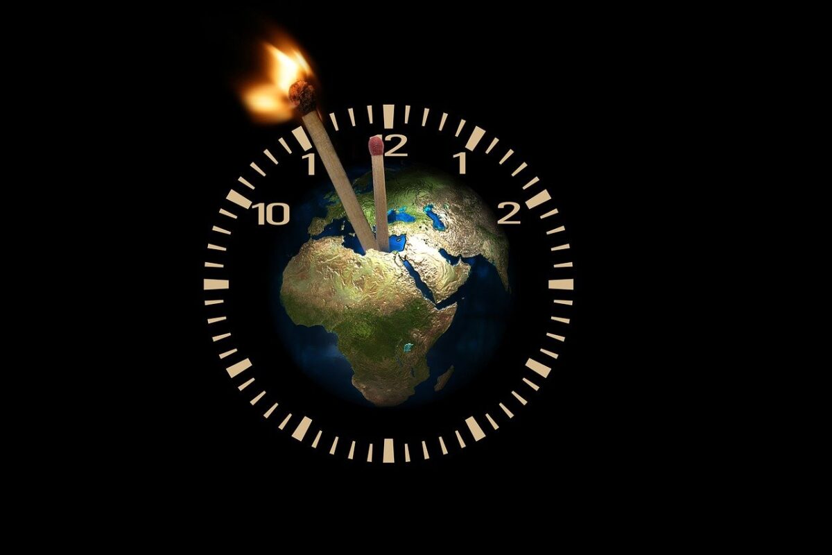 Il clima si surriscalda: responsabilità alle aziende fossili