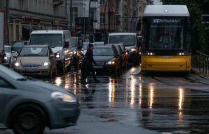 Perché piove più spesso di giorno? La risposta è nell’aria